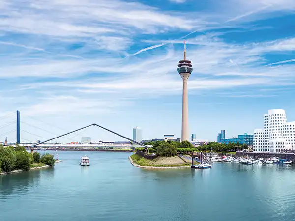 Foto einer Sehenswürdigkeit in Düsseldorf.